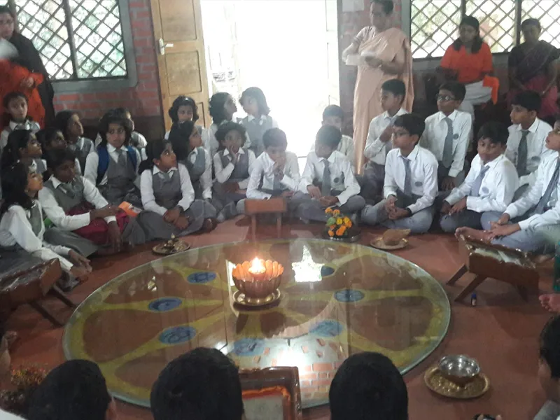 Field Trips - Image 10